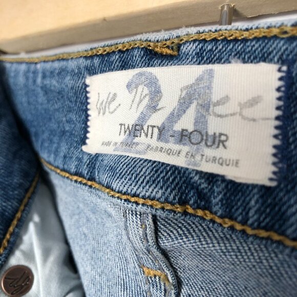 Free People High Rise Light Wash Raw Hem Skinny Jeans | Size 24 - Picture 7 of 13